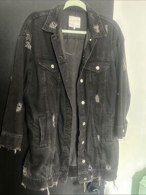 Zara Black Distressed Oversized Denim Jacket